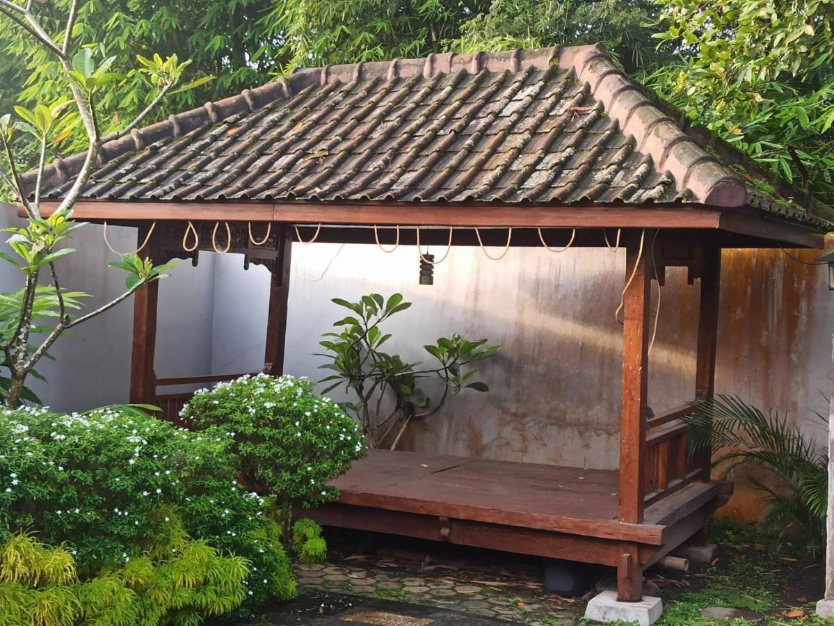 Alista Bondowoso Exterior foto
